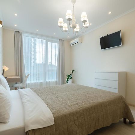 Petrovdom Apartments 3-143 In Rc Central Park, 7 John Mccain Street Kyiv Exterior photo